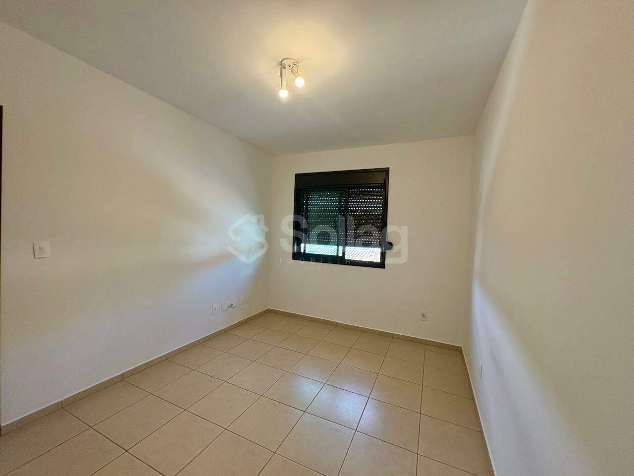 Casa em condomínio à venda no Condomínio Recanto dos Paturis: 