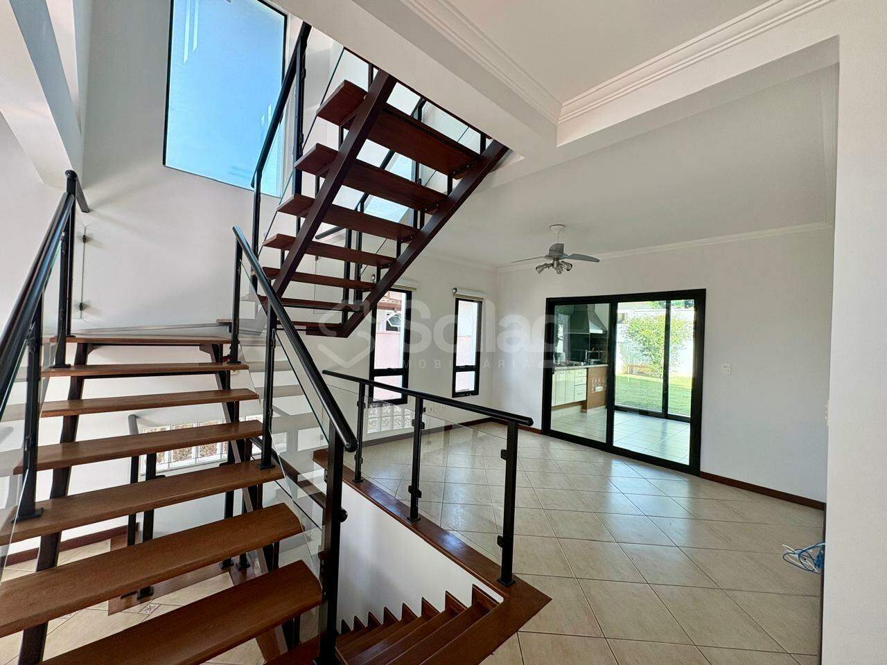 Casa em condomínio à venda no Condomínio Recanto dos Paturis: 