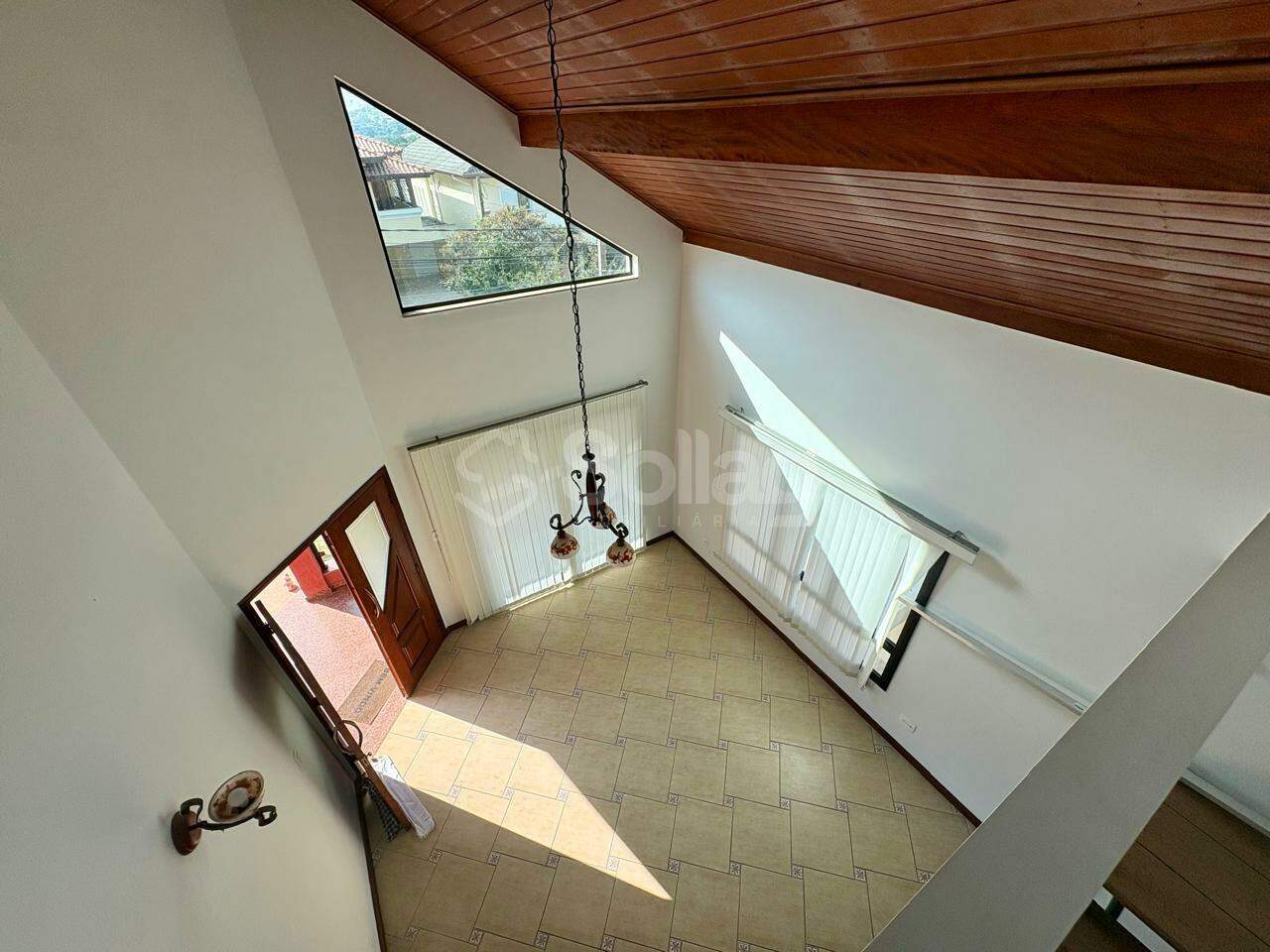 Casa em condomínio à venda no Condomínio Recanto dos Paturis: 