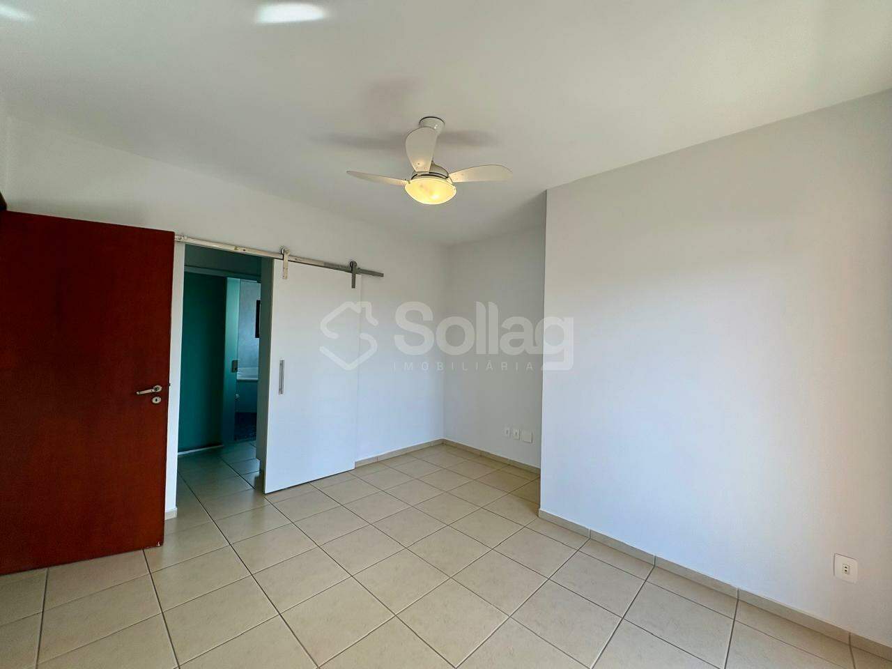 Casa em condomínio à venda no Condomínio Recanto dos Paturis: 