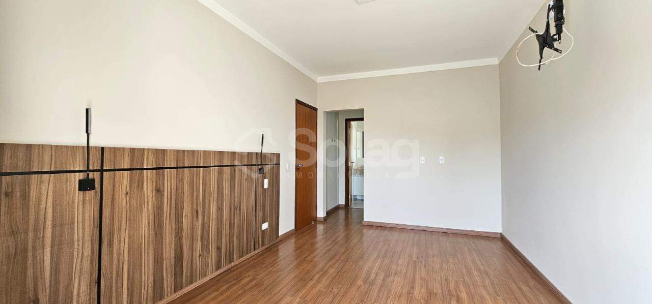 Casa em condomínio à venda no Condomínio Reserva da Mata: 