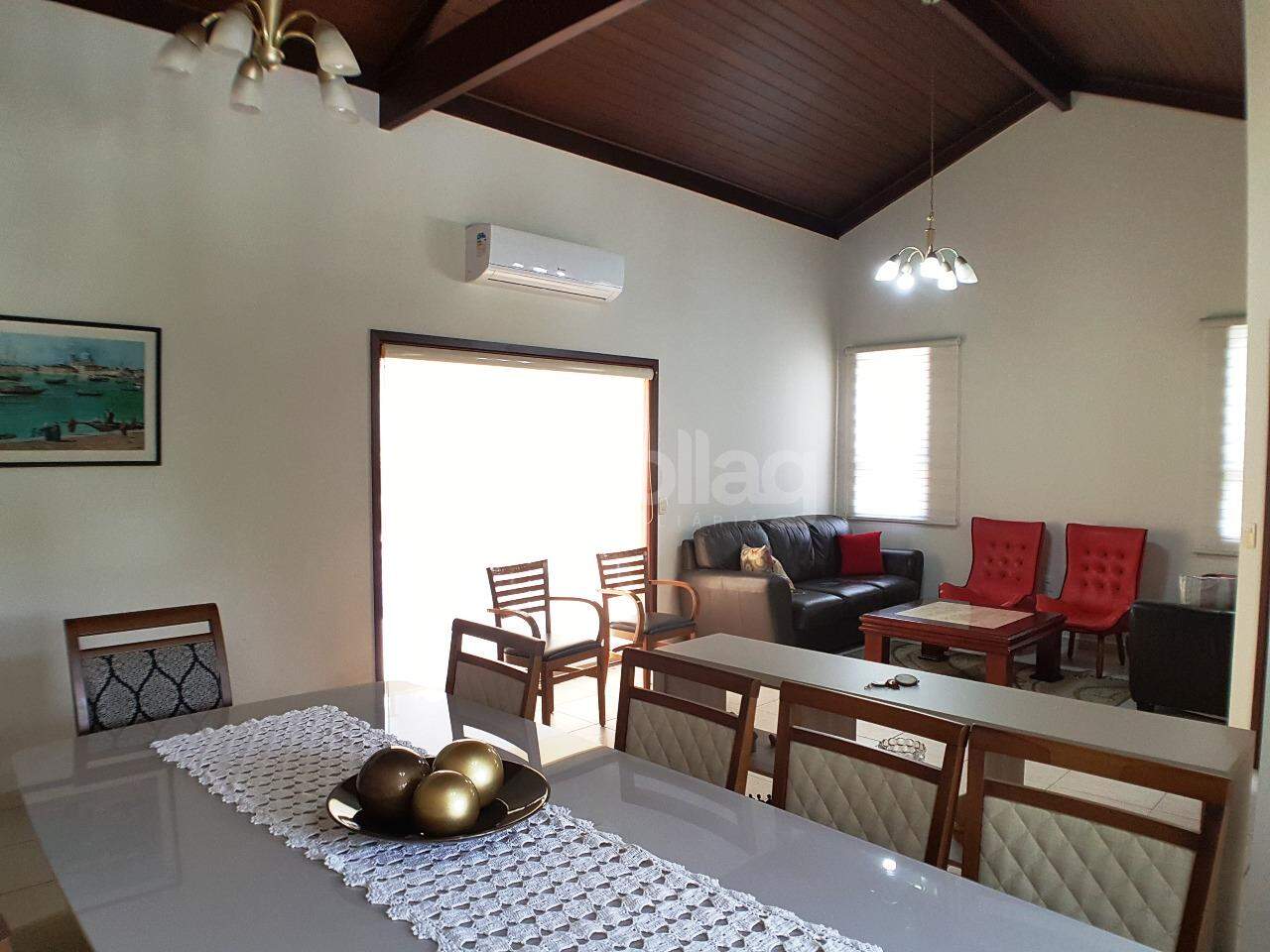 Casa em condomínio à venda no Condomínio Recanto dos Paturis: 