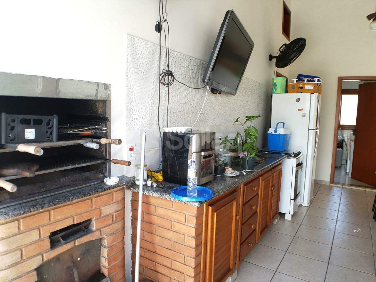 Casa em condomínio à venda no Condomínio Recanto dos Paturis: 