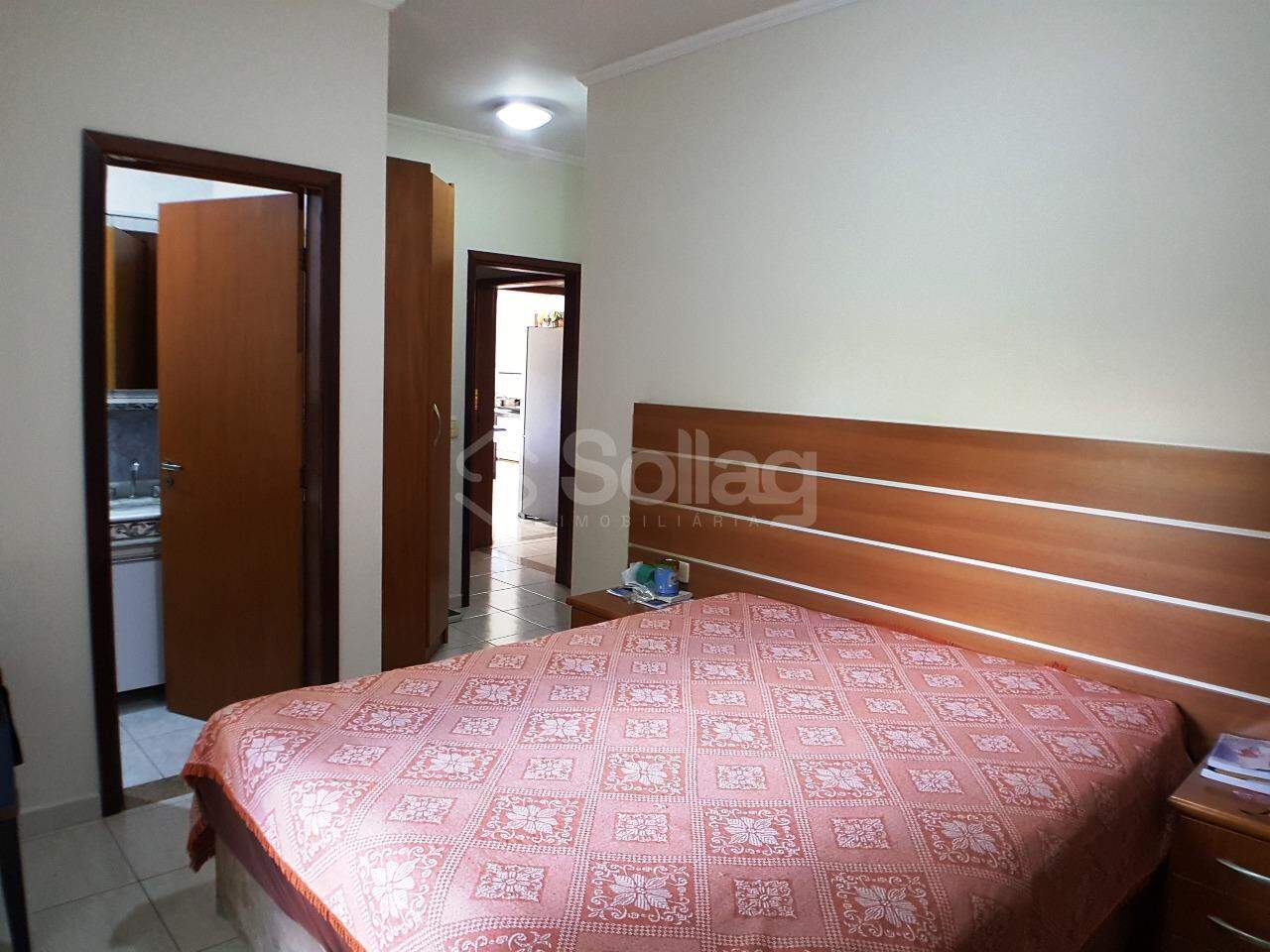 Casa em condomínio à venda no Condomínio Recanto dos Paturis: 