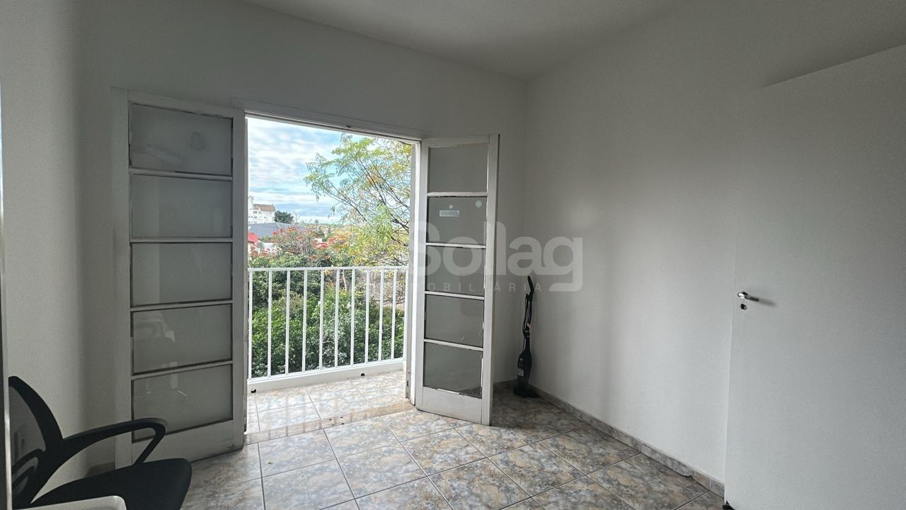 Casa à venda no Centro: 