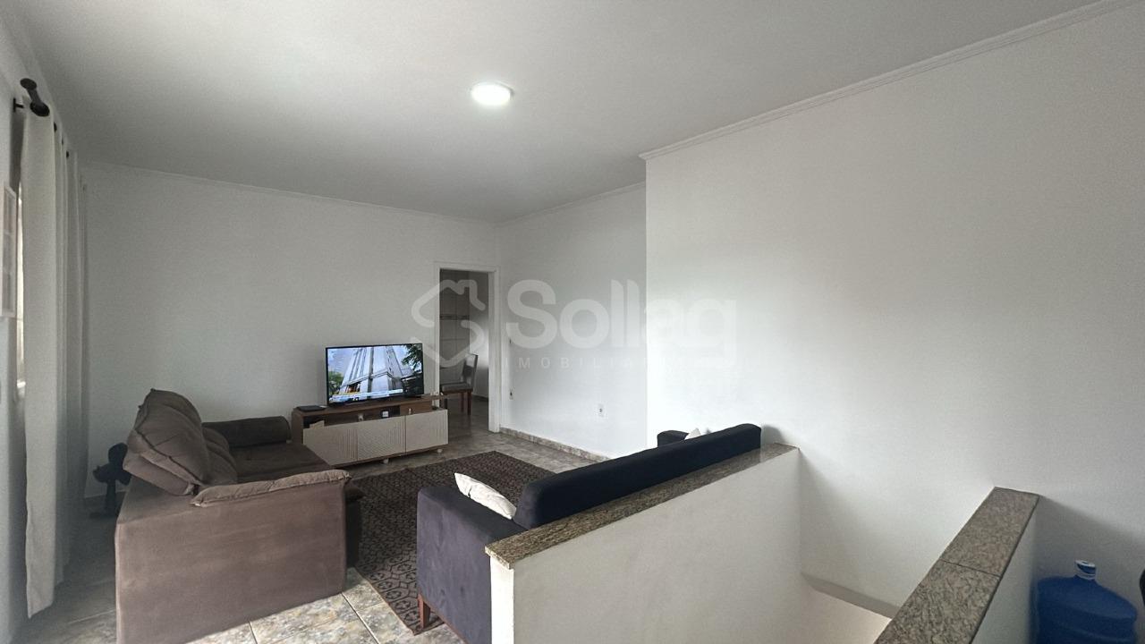 Casa à venda no Centro: 