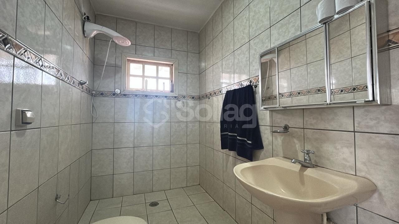 Casa à venda no Centro: 