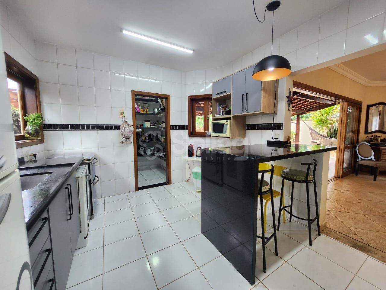Casa em condomínio à venda no Condomínio Delle Stelle: 
