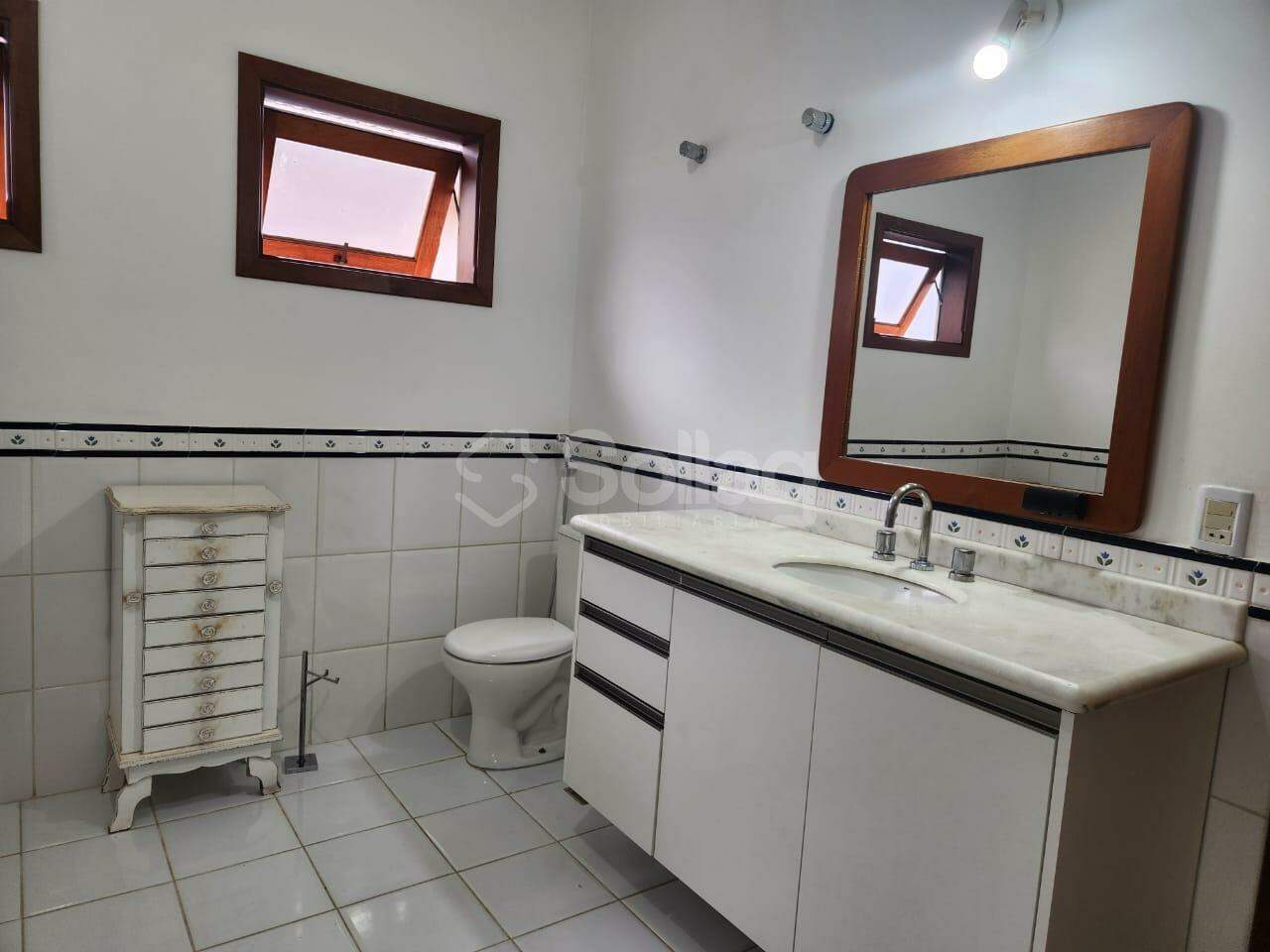 Casa em condomínio à venda no Condomínio Delle Stelle: 