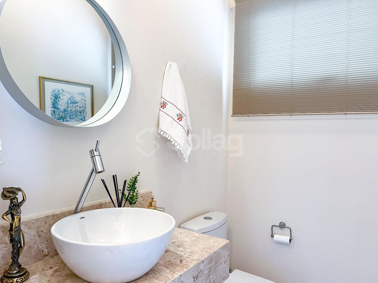 Casa em condomínio à venda no Condomínio Jardim das Palmeiras: 