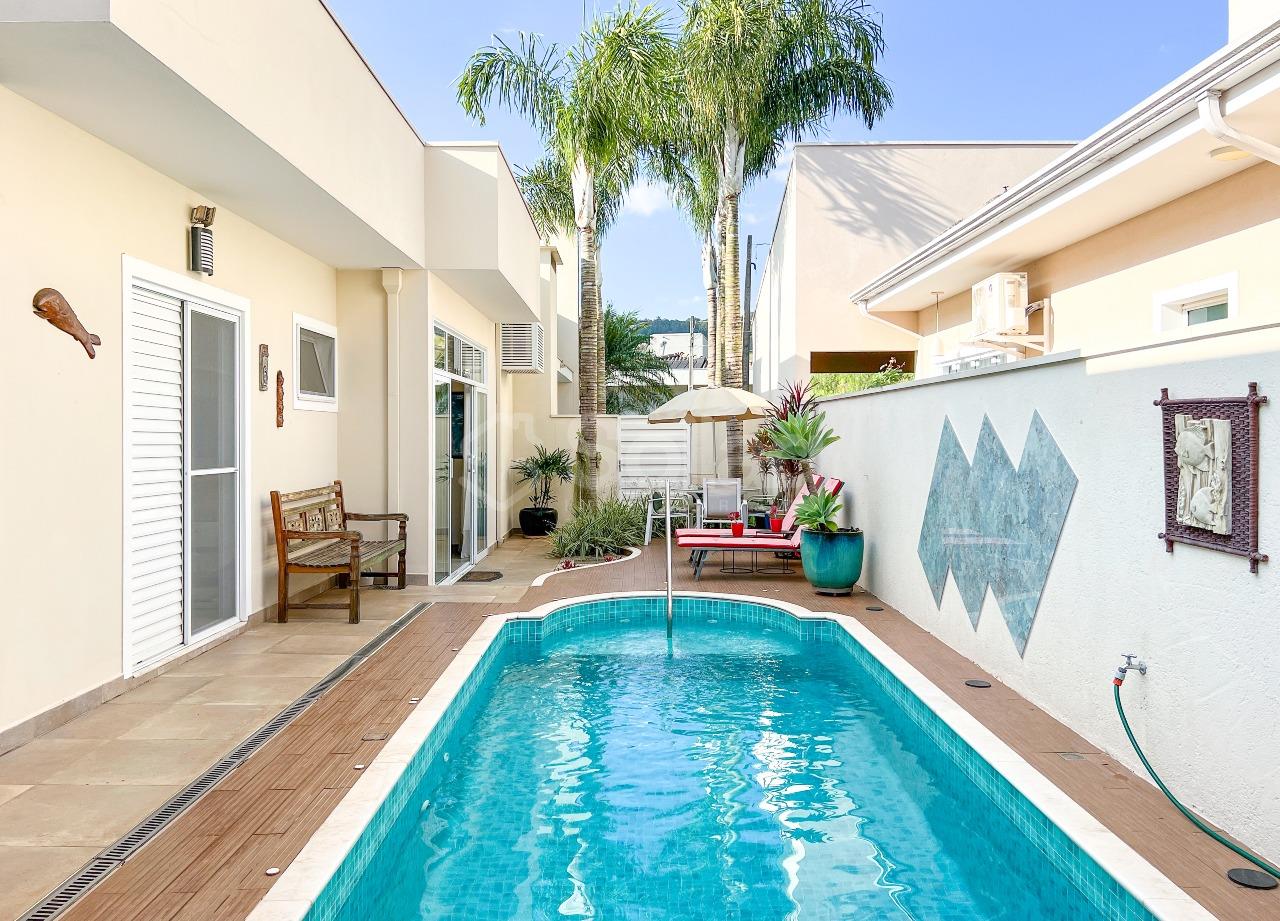 Casa em condomínio à venda no Condomínio Jardim das Palmeiras: 