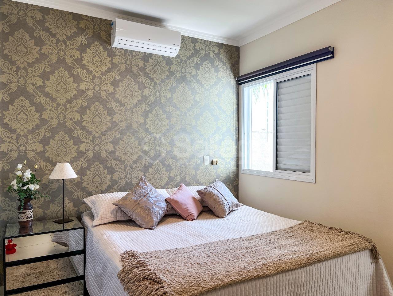 Casa em condomínio à venda no Condomínio Jardim das Palmeiras: 