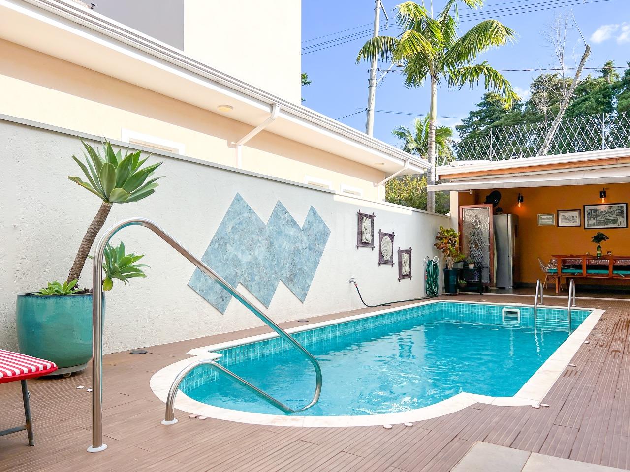 Casa em condomínio à venda no Condomínio Jardim das Palmeiras: 