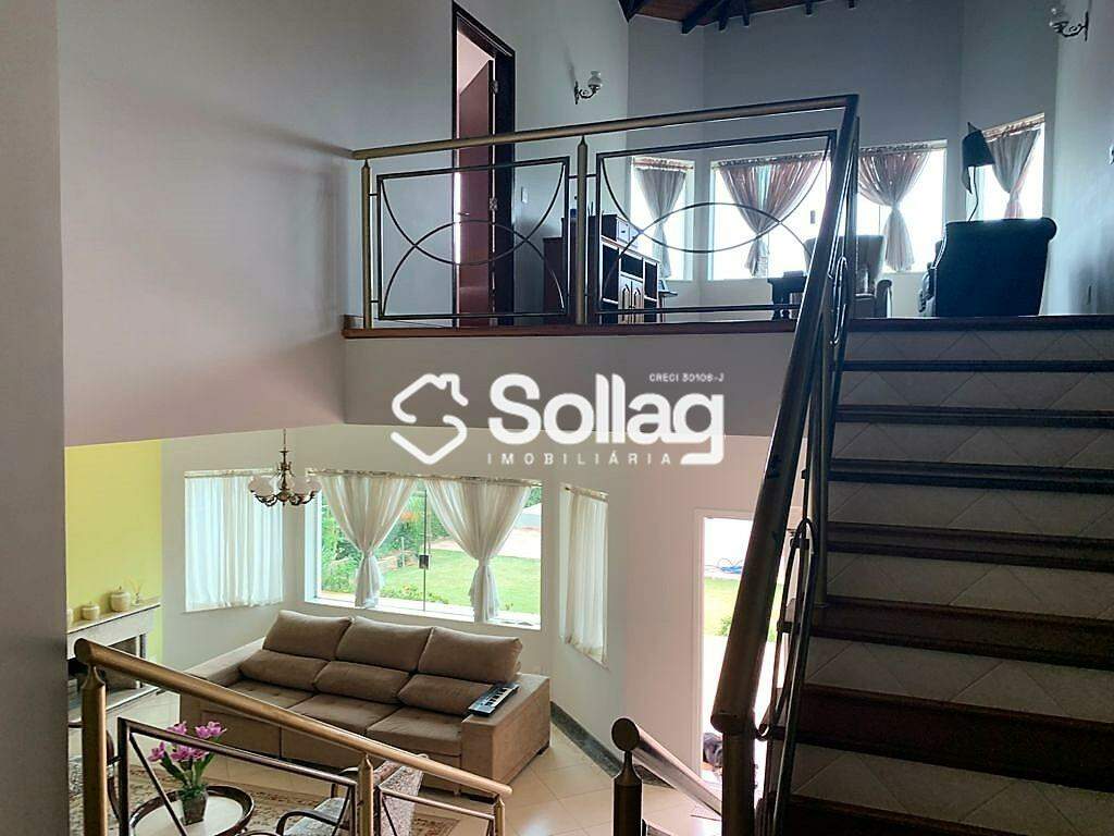 Casa em condomínio à venda no Condomínio Vila Hípica I: 