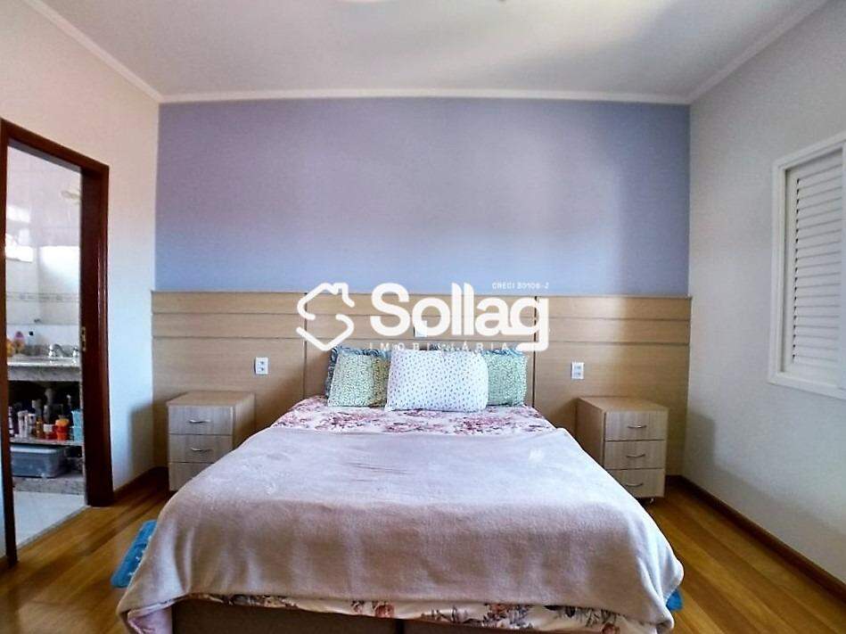 Casa em condomínio à venda no Condomínio Vila Hípica I: 