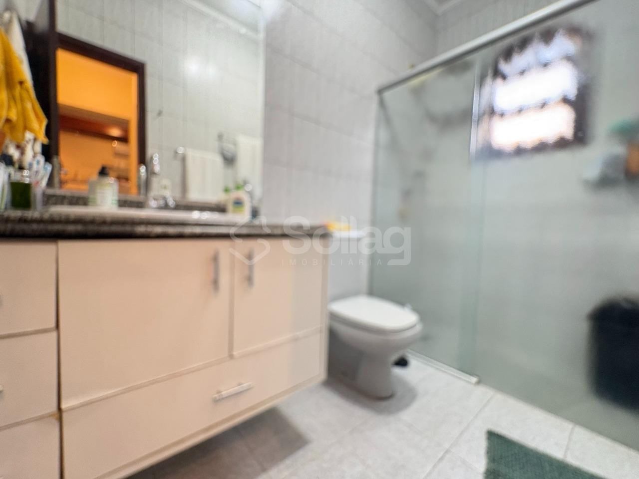 Casa em condomínio à venda no Condomínio Vista Alegre - Sede: