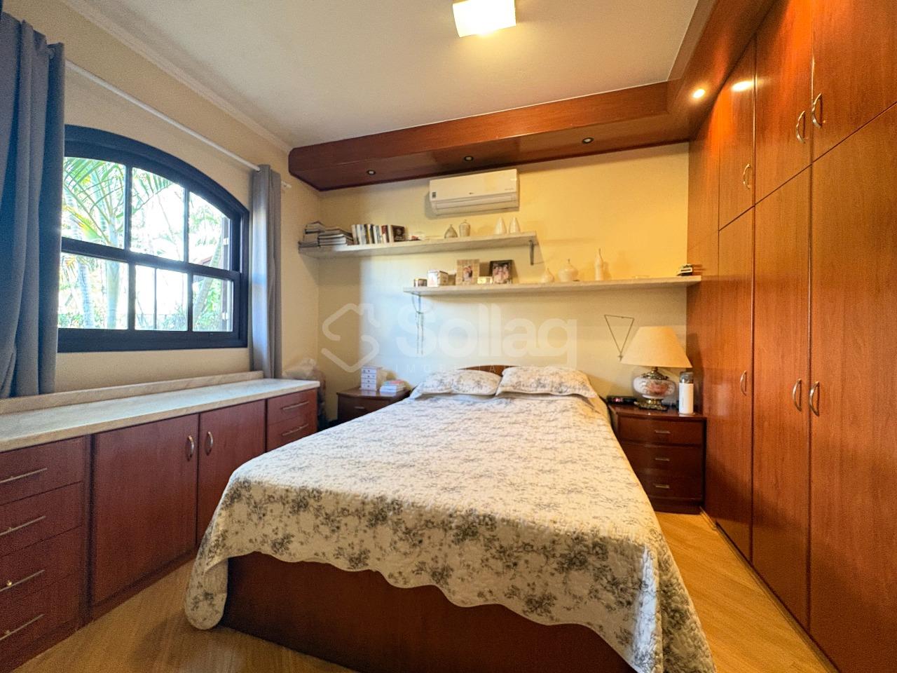 Casa em condomínio à venda no Condomínio Vista Alegre - Sede: