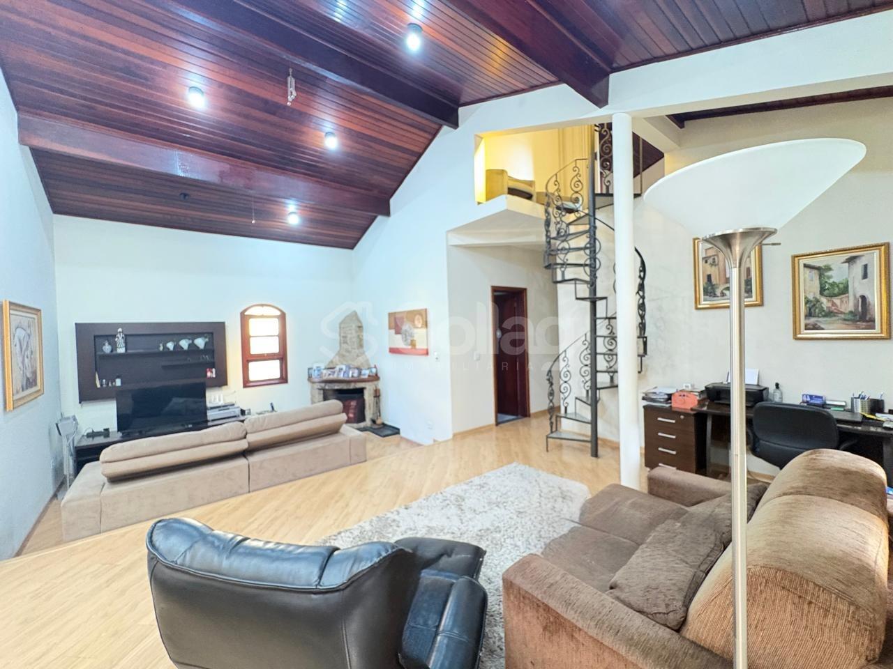 Casa em condomínio à venda no Condomínio Vista Alegre - Sede: