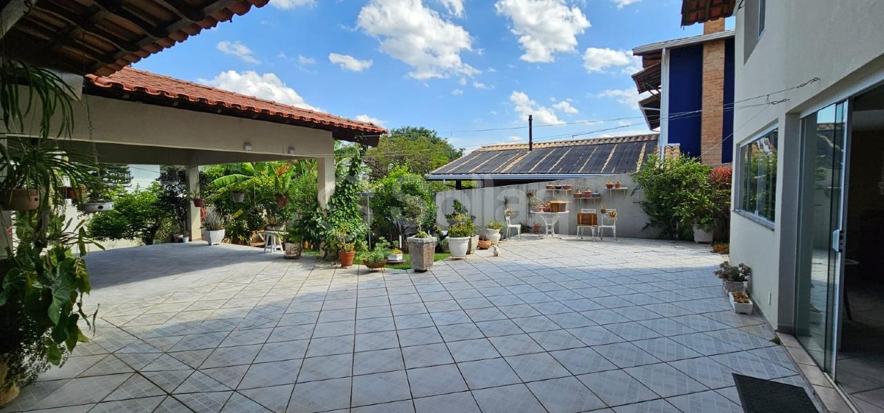 Casa em condomínio à venda no Condomínio Vista Alegre - Sede: