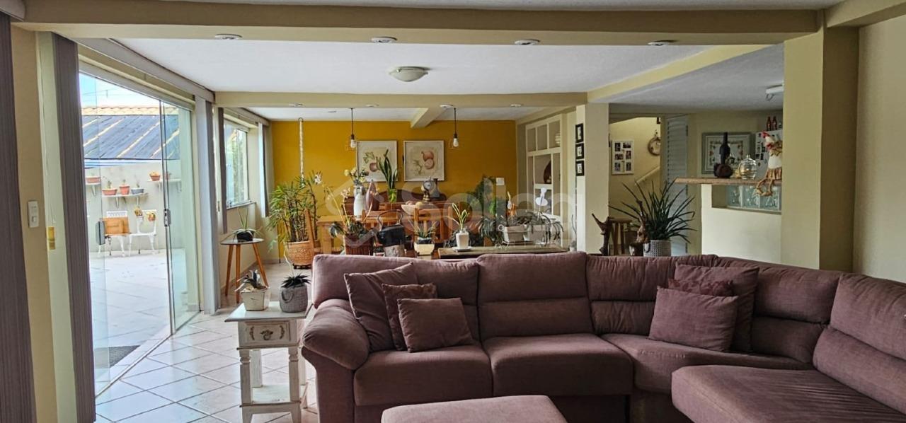 Casa em condomínio à venda no Condomínio Vista Alegre - Sede: