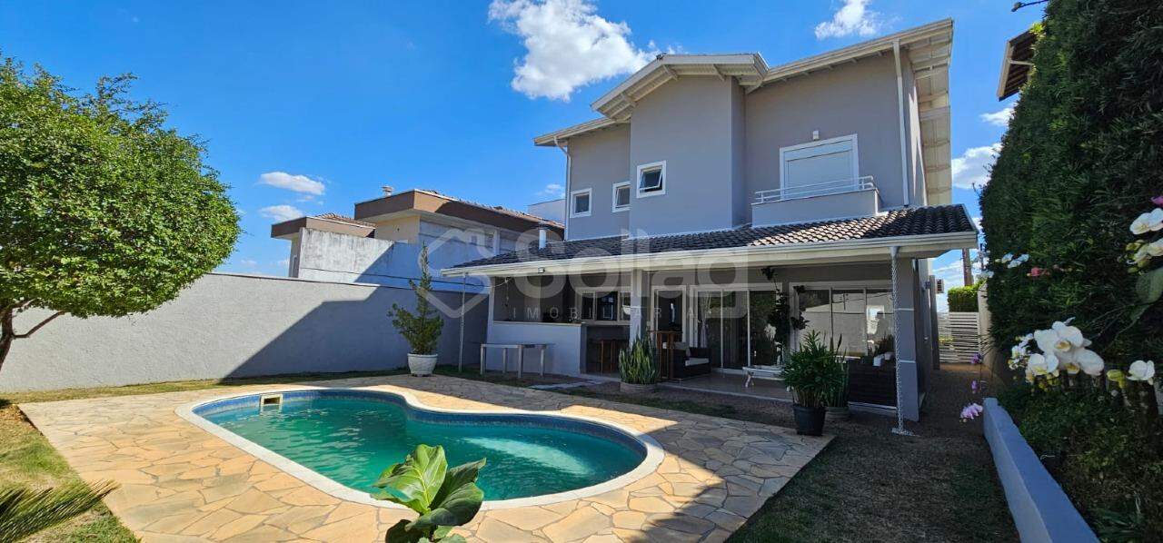 Casa em condomínio à venda no Condomínio Recanto dos Paturis: