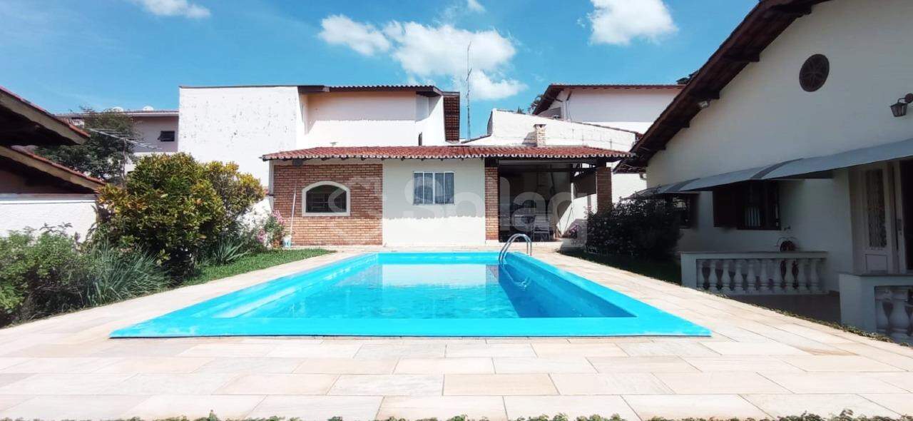 Casa à venda no Jardim Itália : 