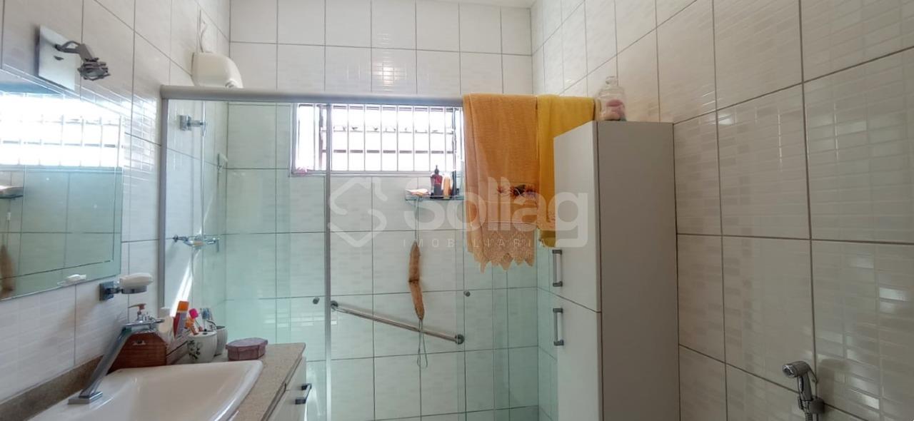 Casa à venda no Jardim Itália :