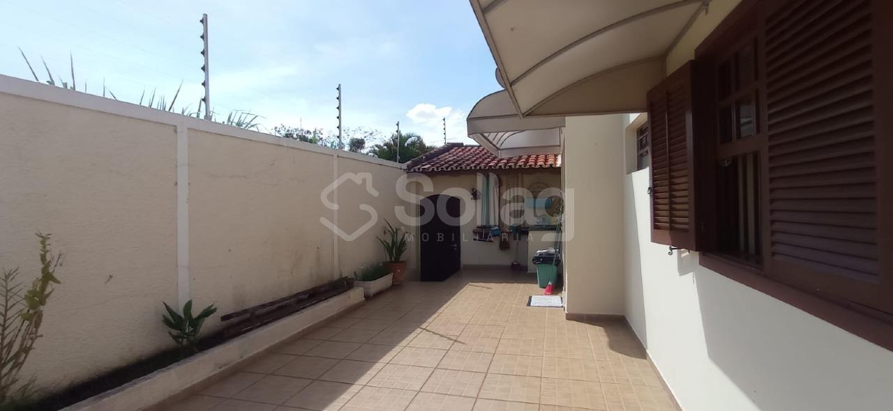 Casa à venda no Jardim Itália :