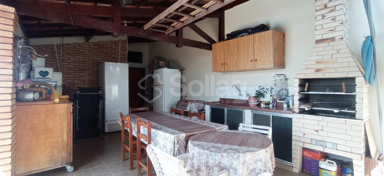 Casa à venda no Jardim Itália :