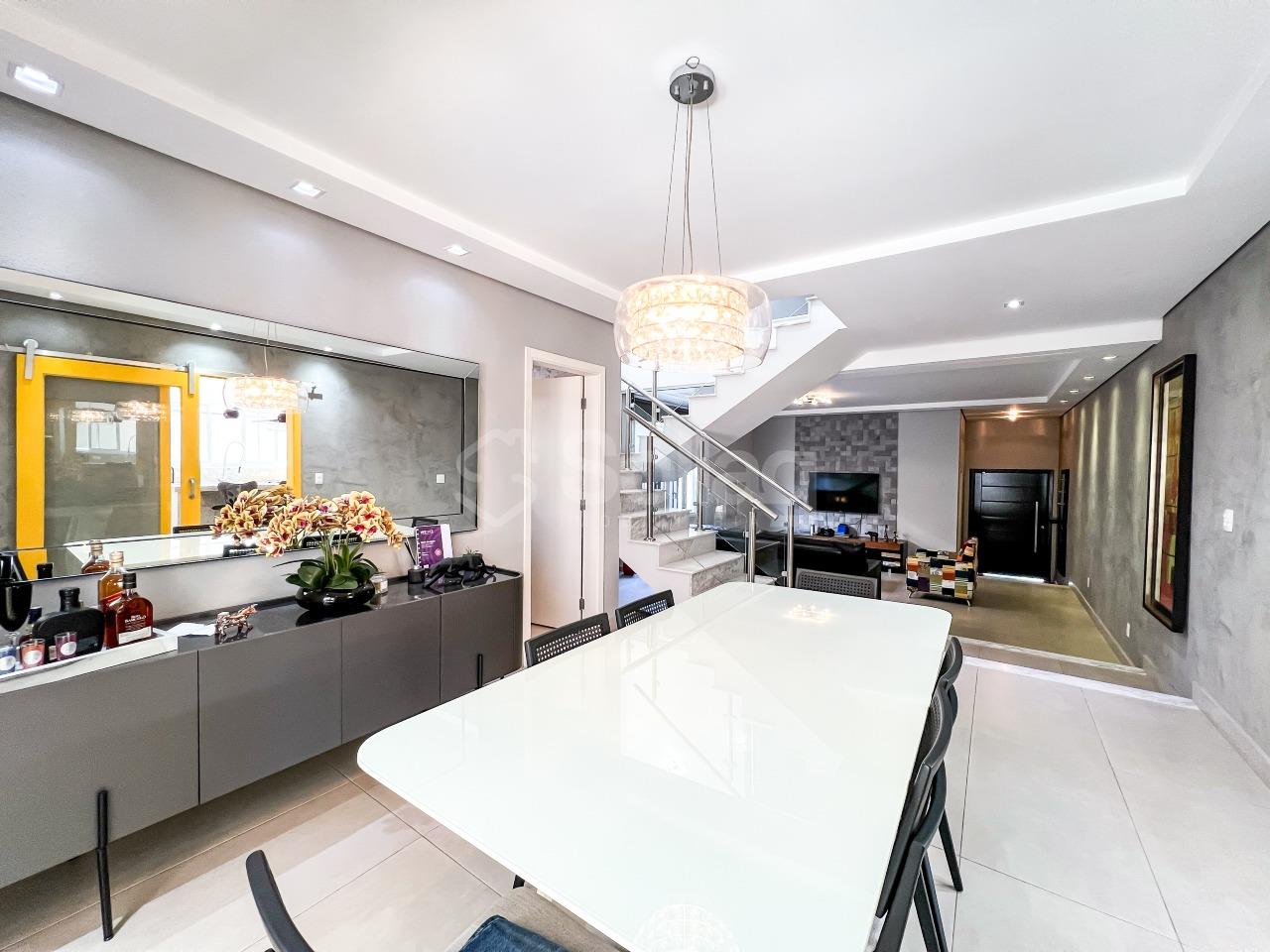 Casa em condomínio à venda no Condomínio Recanto dos Paturis: 