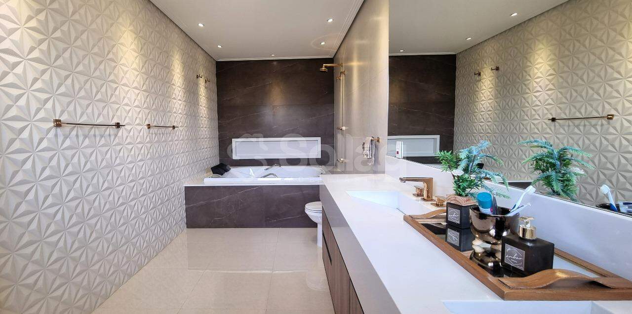 Casa em condomínio à venda no Condomínio Vista Alegre - Sede: 