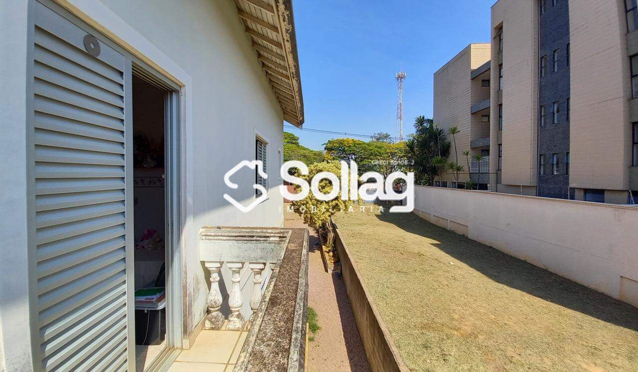 Casa à venda no Jardim Panorama: 