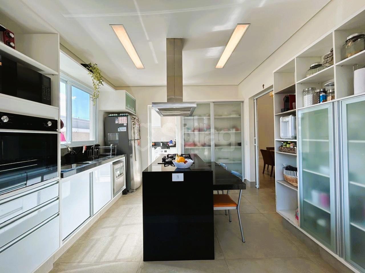 Casa em condomínio à venda no Condomínio Campo de Toscana: 