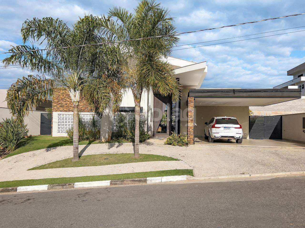 Casa em condomínio à venda no Condomínio Villa D`oro: 