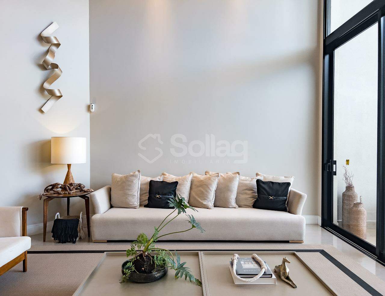 Casa em condomínio à venda no Condomínio Villa D`oro: 