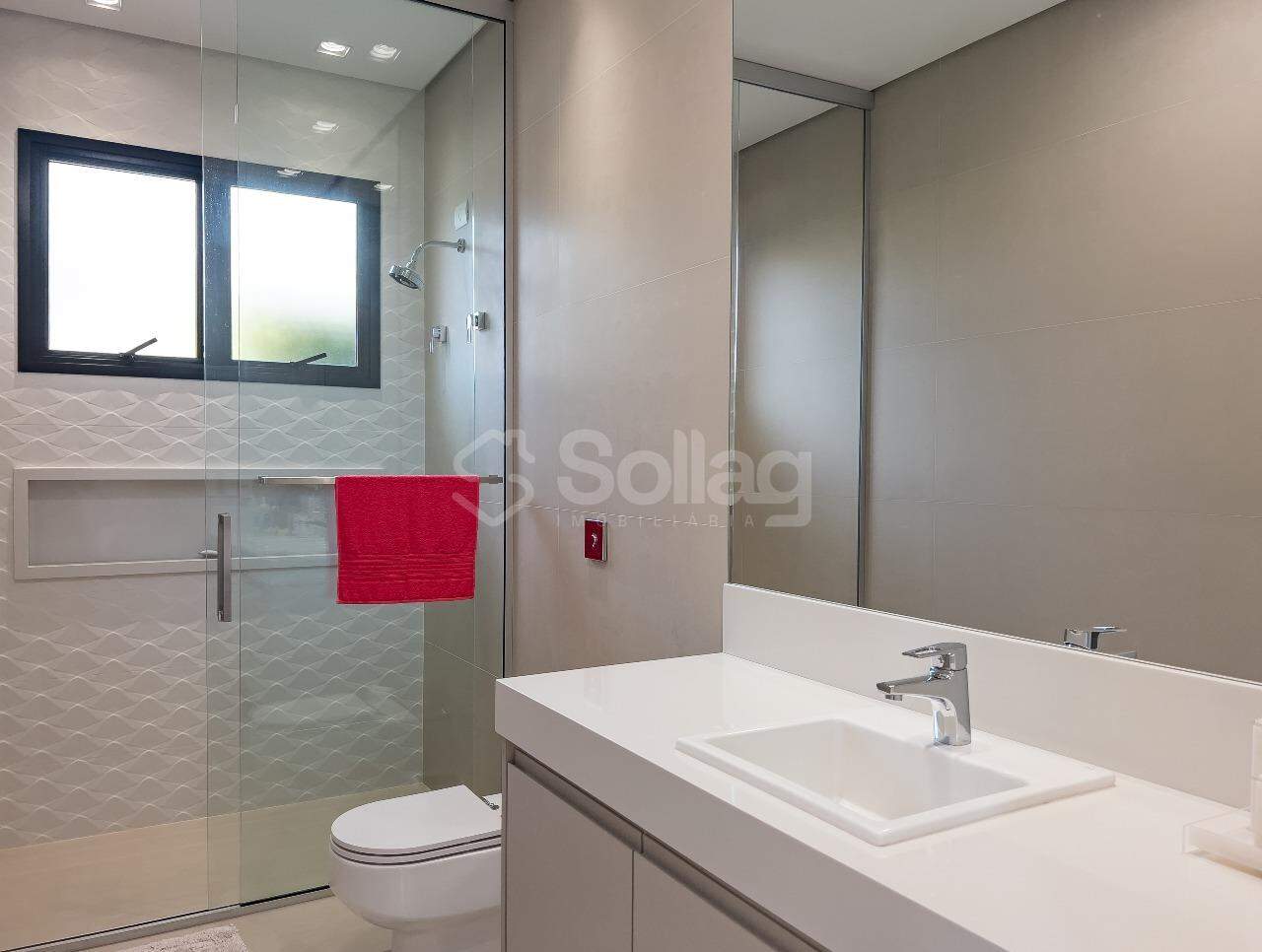 Casa em condomínio à venda no Condomínio Villa D`oro: 