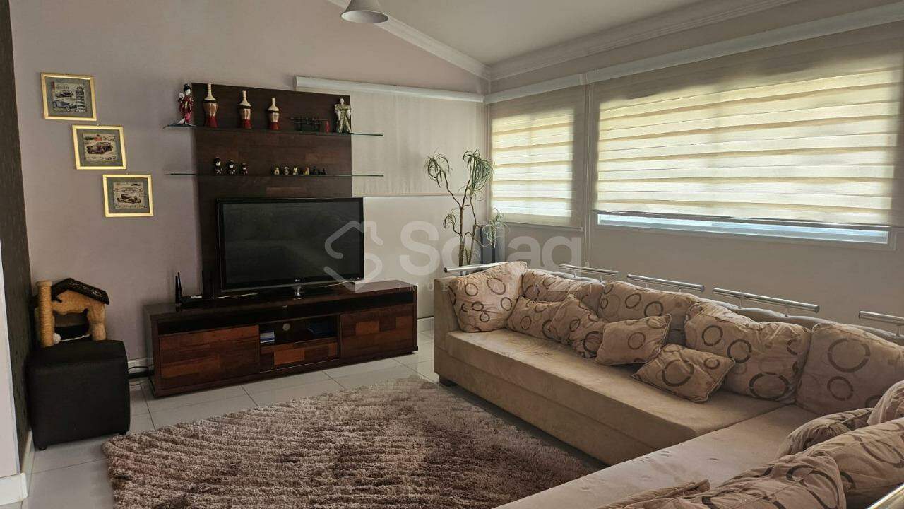 Casa em condomínio à venda no Condomínio Reserva dos Vinhedos: 