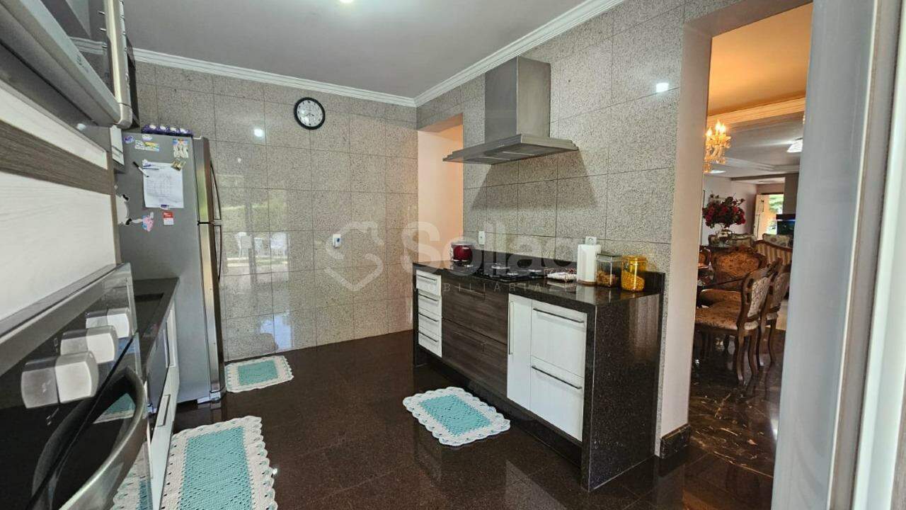 Casa em condomínio à venda no Condomínio Reserva dos Vinhedos: 