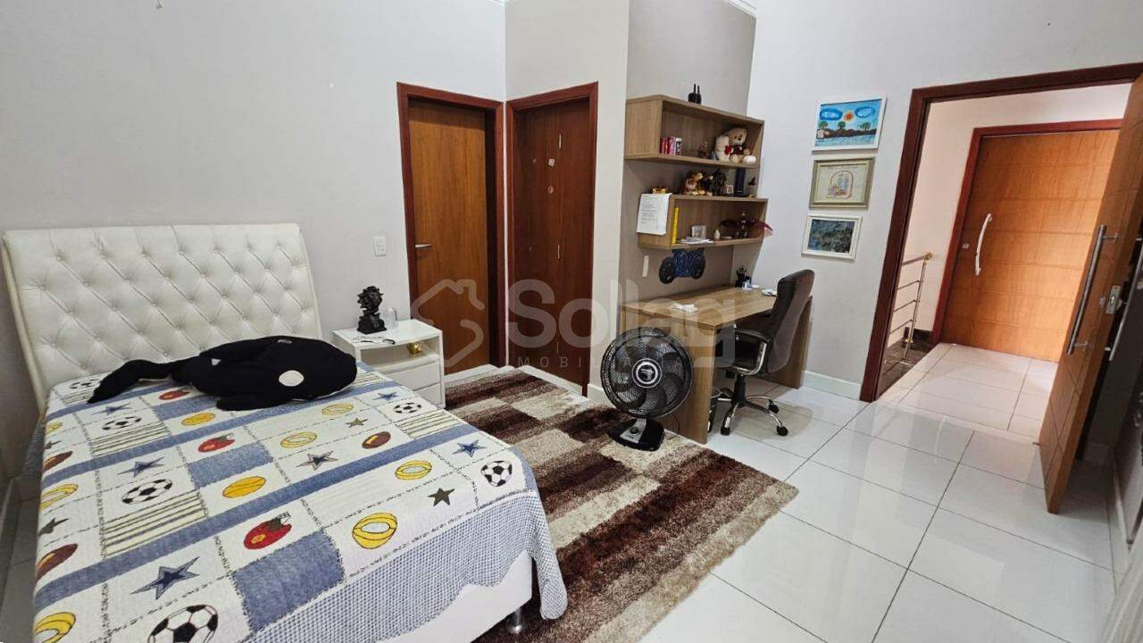 Casa em condomínio à venda no Condomínio Reserva dos Vinhedos: 