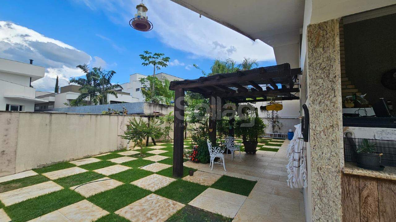 Casa em condomínio à venda no Condomínio Reserva dos Vinhedos: 