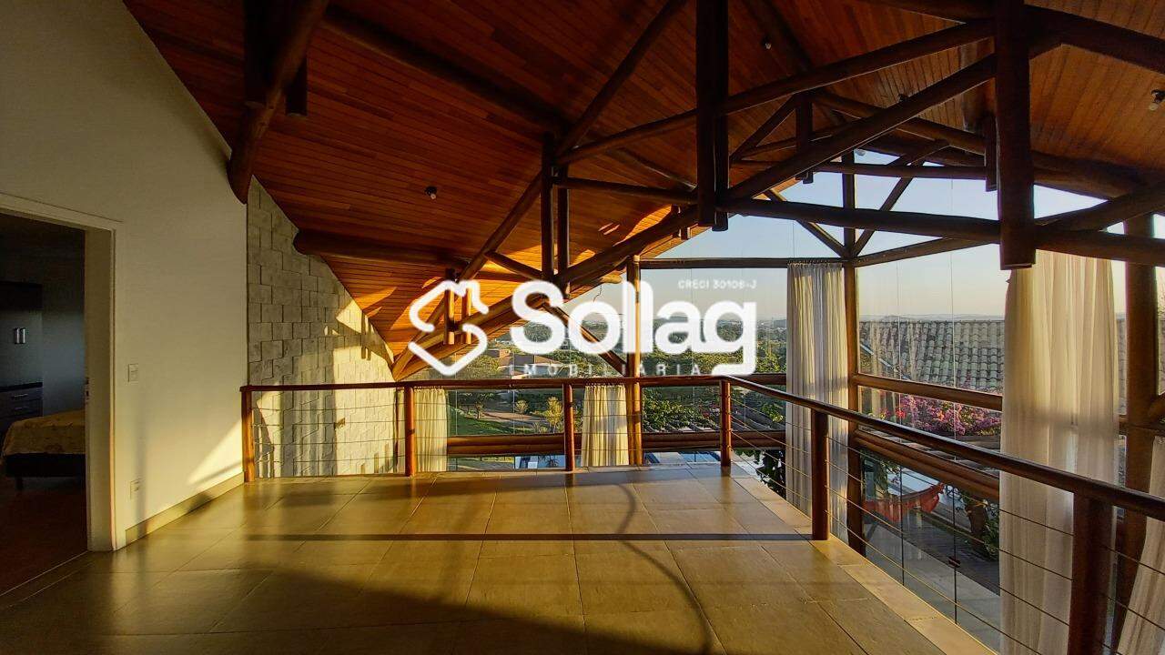 Casa em condomínio à venda no Condomínio Jardim Primavera: 