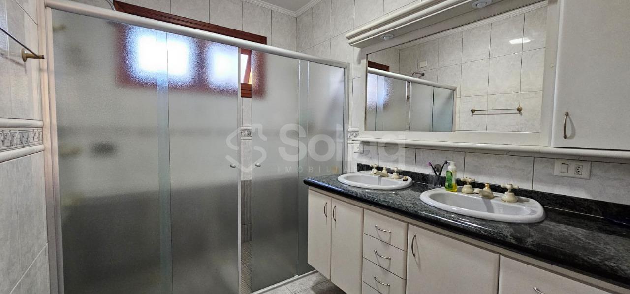 Casa em condomínio à venda no Condomínio São Joaquim: 