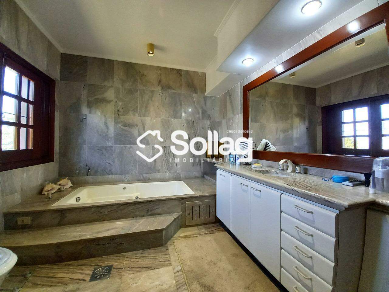 Casa em condomínio à venda no Condomínio Estância Marambaia: 