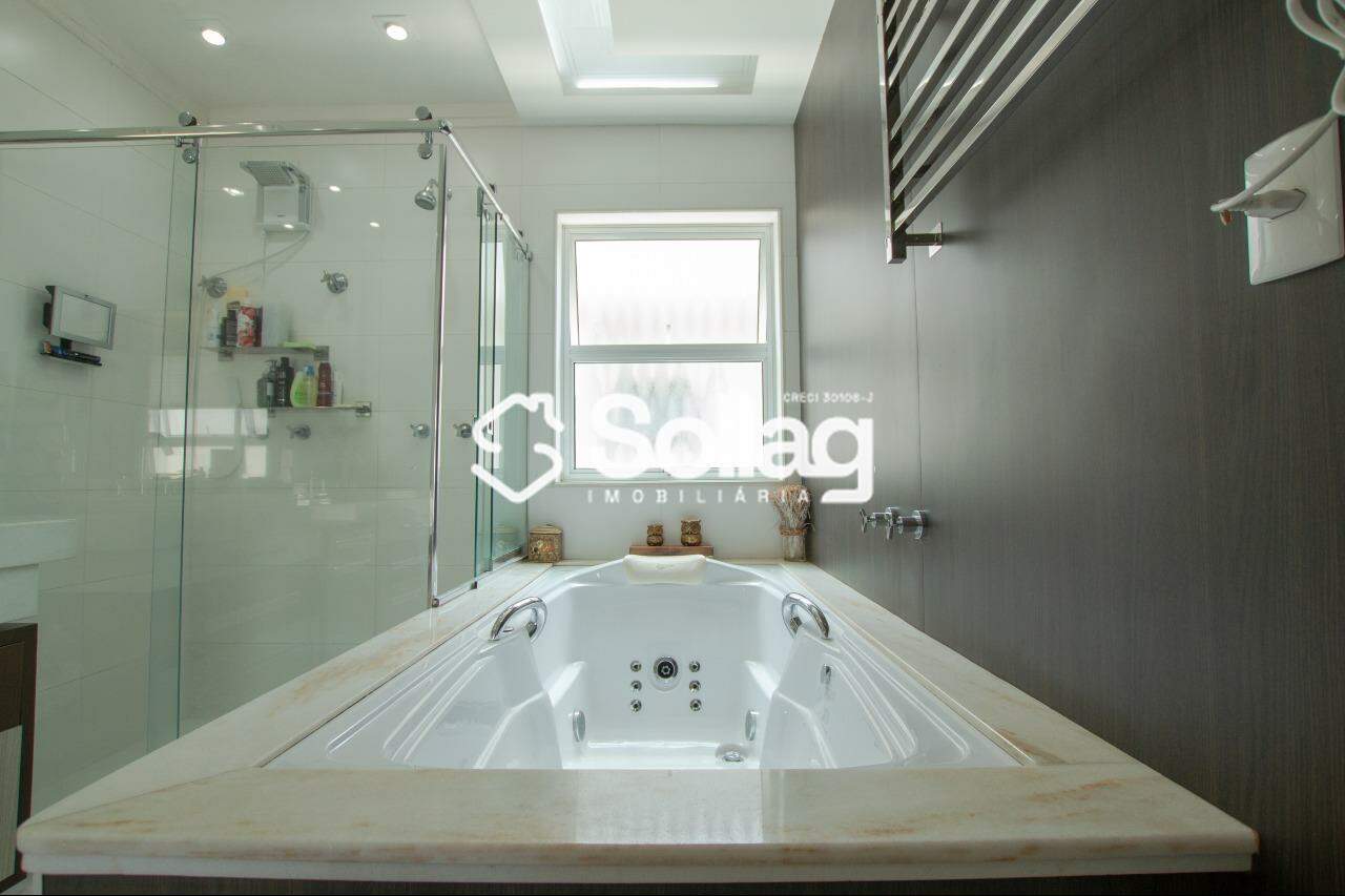 Casa em condomínio à venda no Condomínio Terras de Vinhedo: 