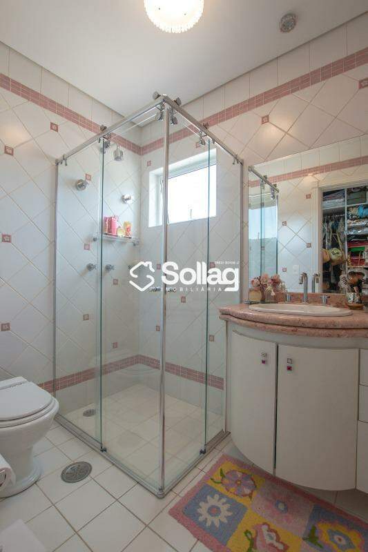 Casa em condomínio à venda no Condomínio Terras de Vinhedo: 