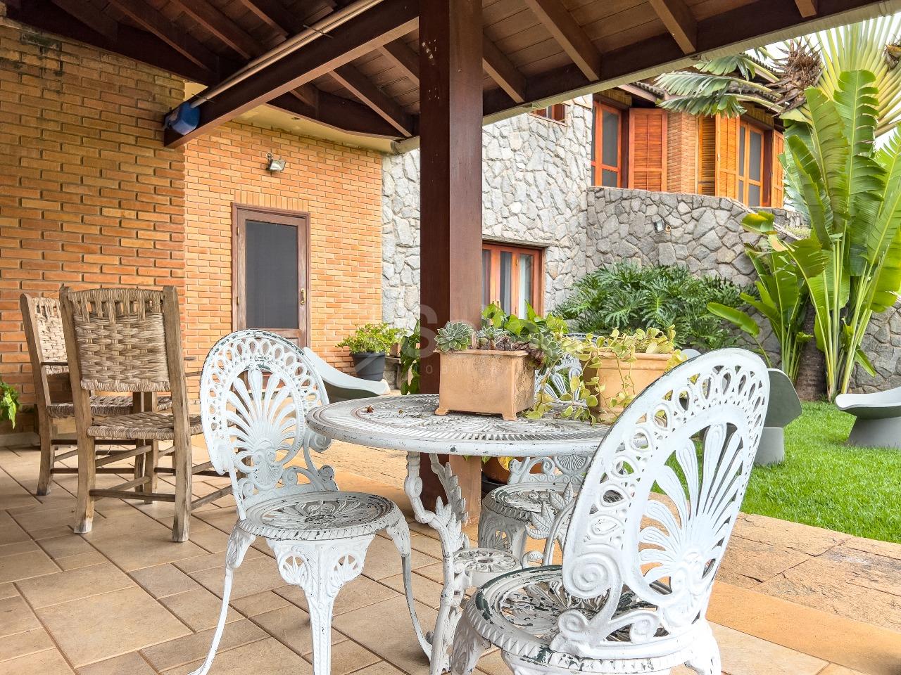 Casa em condomínio à venda no Condomínio Estância Marambaia: 