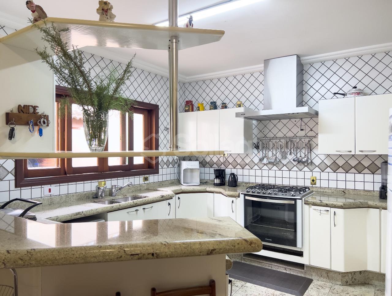 Casa em condomínio à venda no Condomínio Estância Marambaia: 