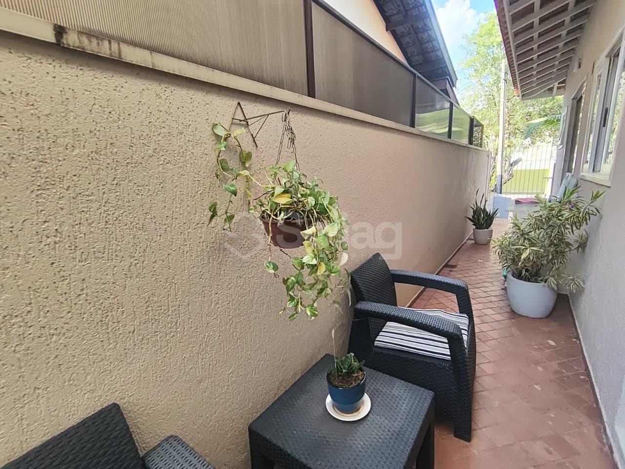 Casa em condomínio para aluguel no Bosque: 