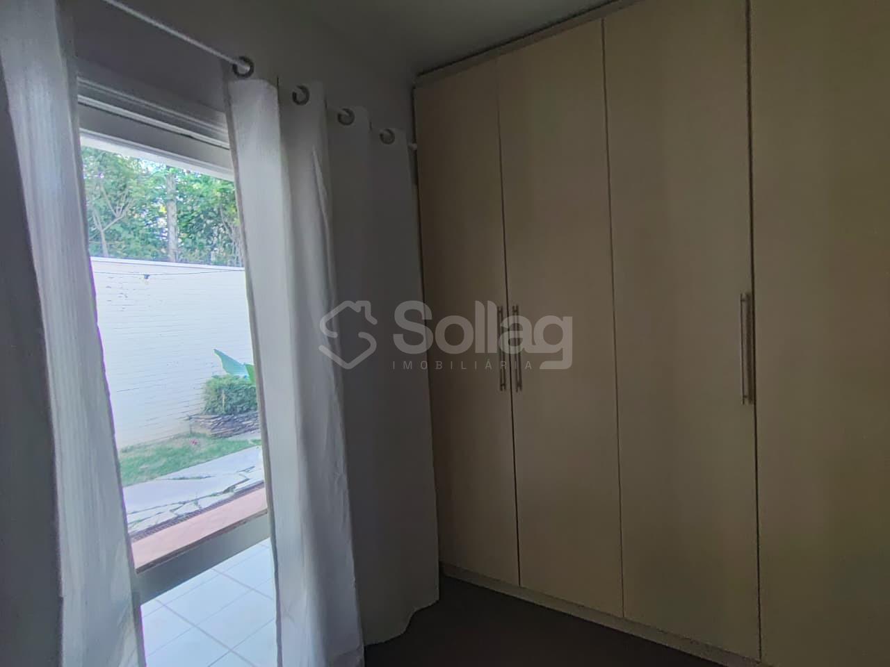 Casa em condomínio para aluguel no Bosque: 