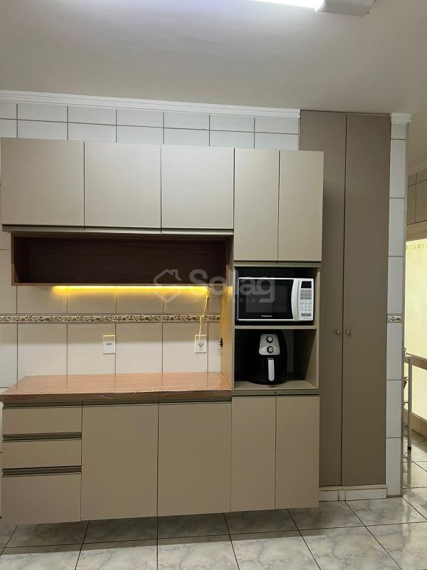 Casa em condomínio para aluguel no Bosque: 